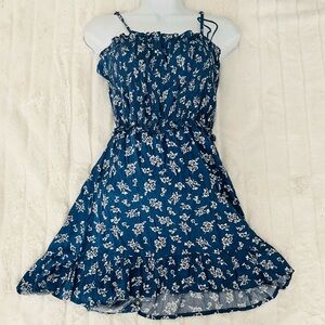 NWT WOMEN DRESS